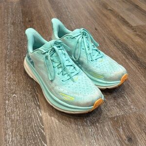Women’s teal HOKA